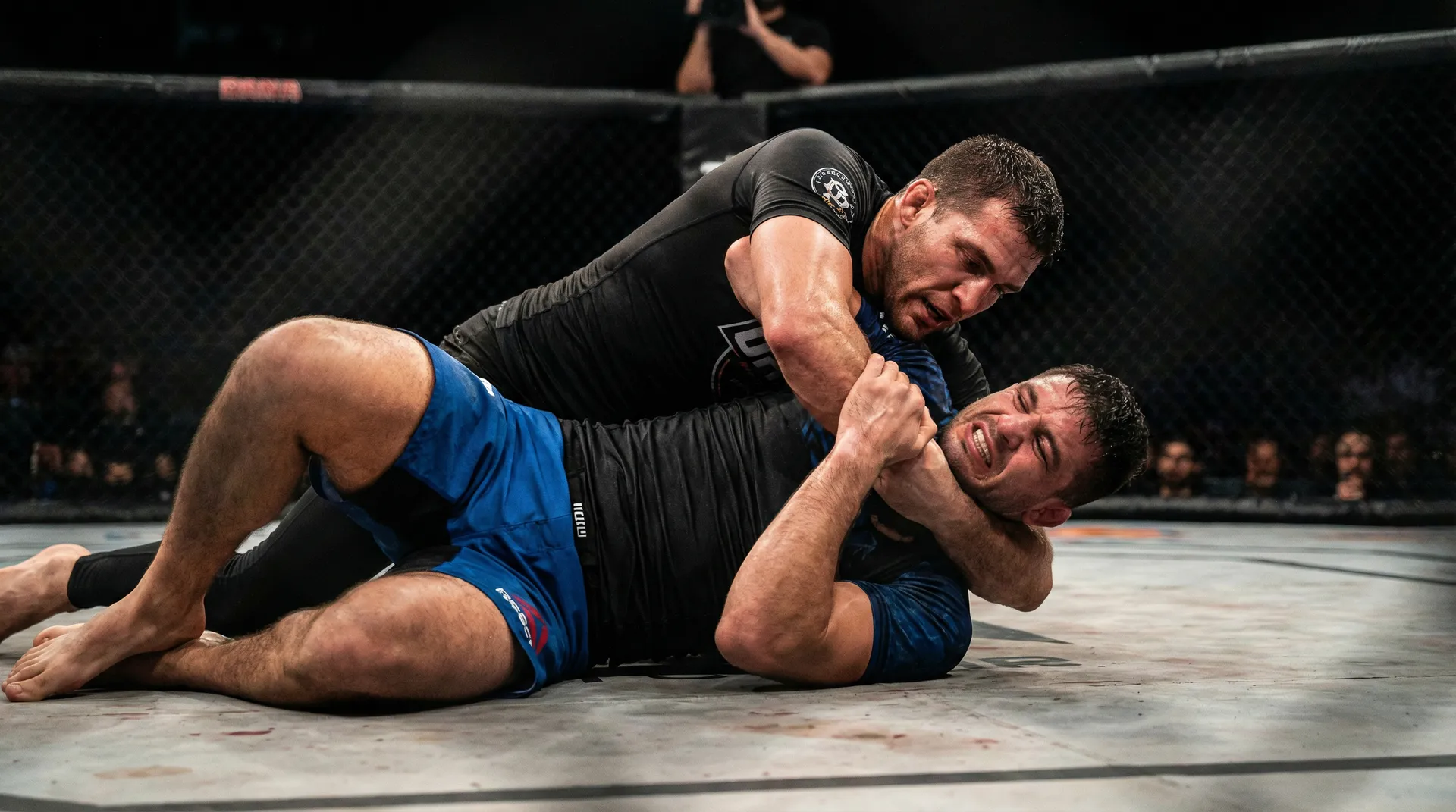 每日大赛mrds-赛事爆料|赛事聚集地|每日大赛mrds 地面格斗技巧教学视频